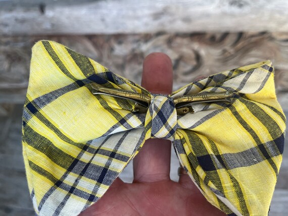 Vintage 1970s Wembley Plaid Clip-On Bow Tie - image 2