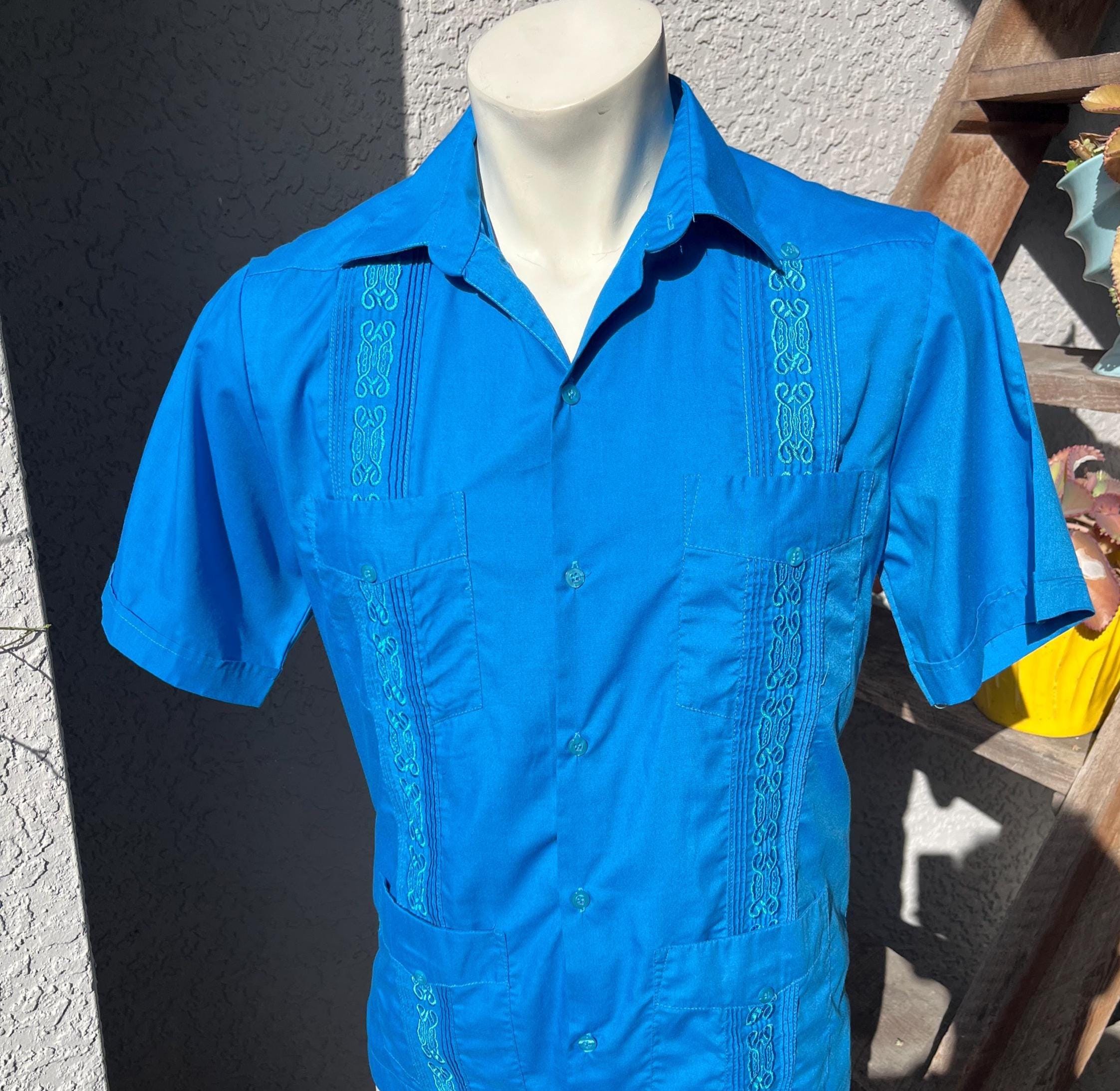 1990s Guayabera-style Embroidered Vintage Collared Shirt – NOT
