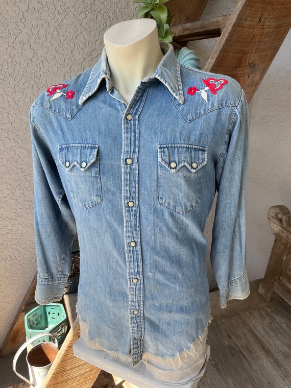 1990's Embroidered denim shirt