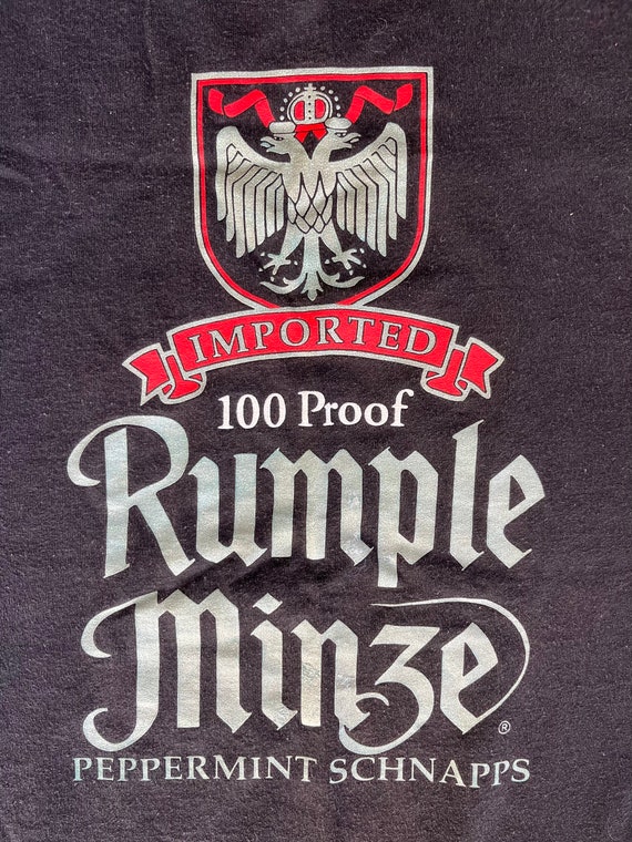 Rumple Minze Schnapps 1990s vintage tee faded bla… - image 3