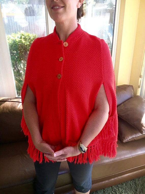 Vintage 1960s bright red shawl - image 2