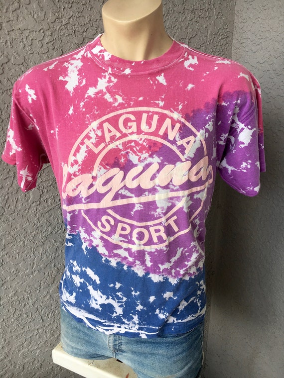 Laguna vintage 1980s pink white and blue colorful 