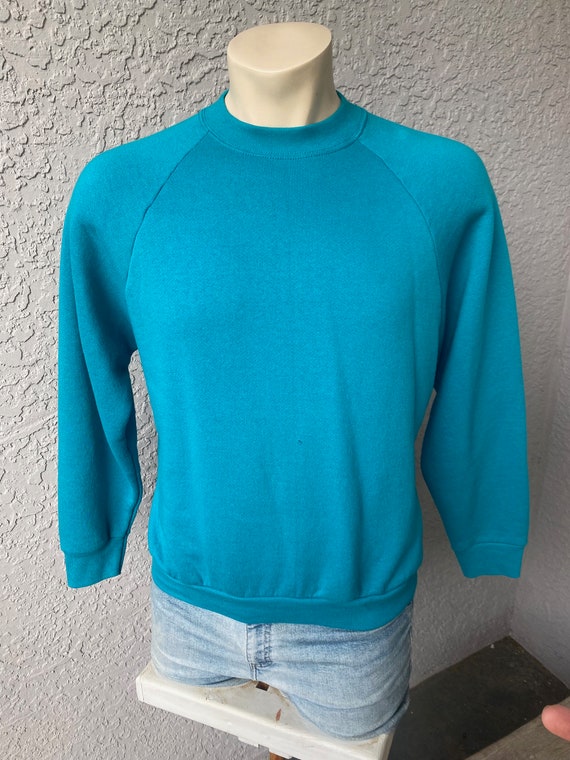 Vintage 1990s soft blank teal sweatshirt - size m… - image 2