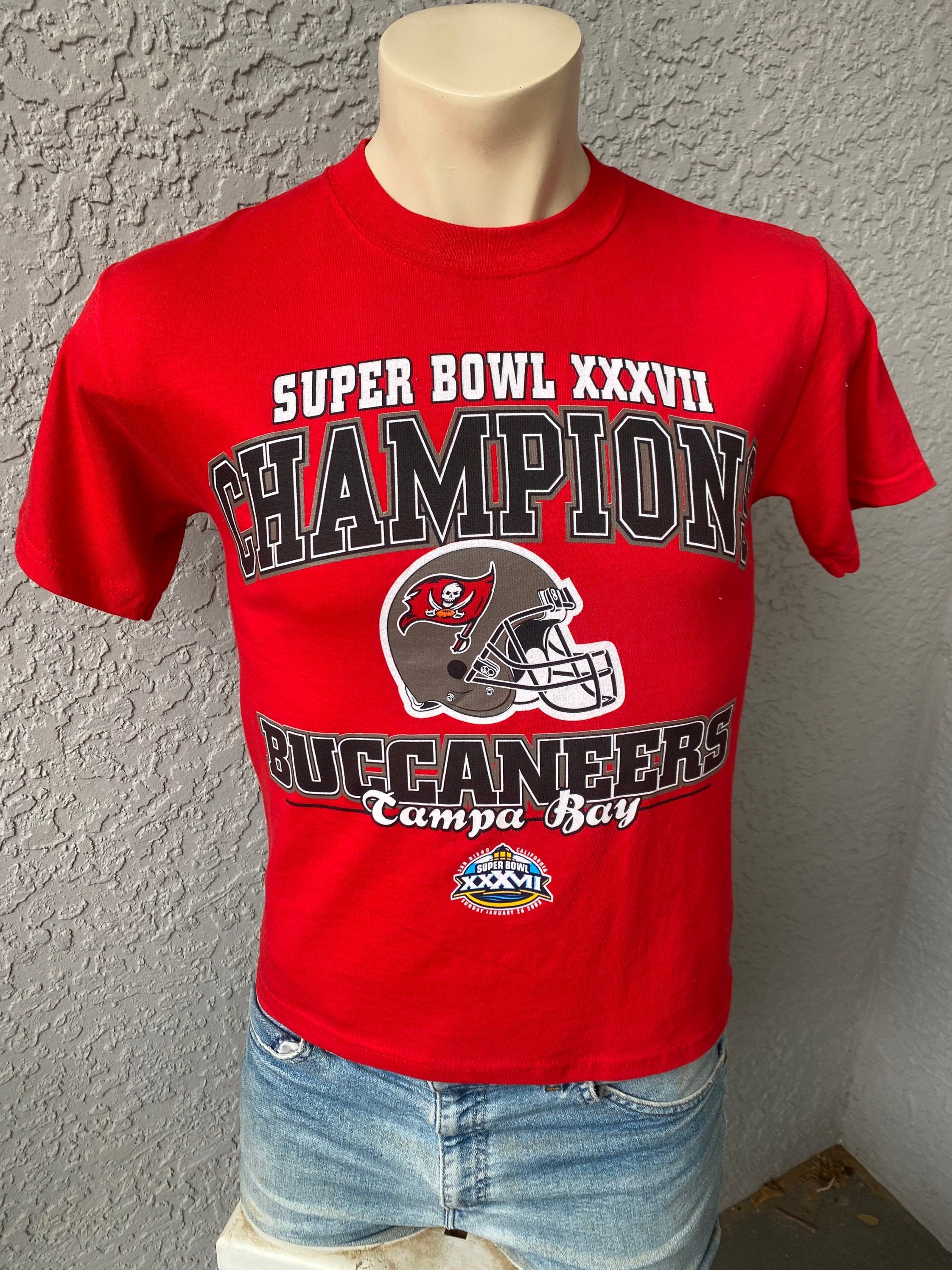 NIKE - 【新品】NFL タンパベイ バッカニアーズ スーパーボウル優勝 Tシャツ NIKE NFL タンパベイ・バッカニアーズ スーパーボウル優勝記念T