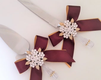 Burgundy & Gold Cake Cutting Set: Wedding, Quinceañera, Sweet 16
