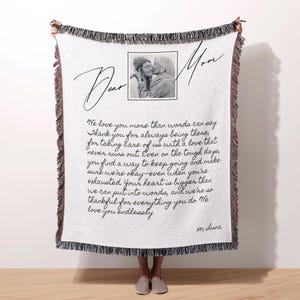 Personalized Letter Blanket Custom Gift for Mom Dad Grandma Anniversary Gift Valentines Gift Christmas Gift for Girlfriend Boyfriend