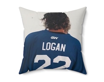 John Logan is my bf — vierkant gesponnen polyester kussen