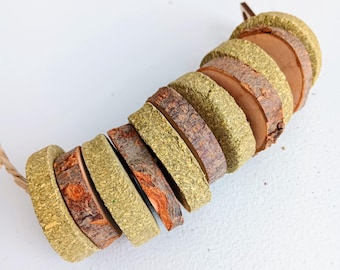 Timothy Hay Apple Wood Tosser Toy, Natural Forage Enrichment for Rabbits, Guinea Pigs, Hamsters