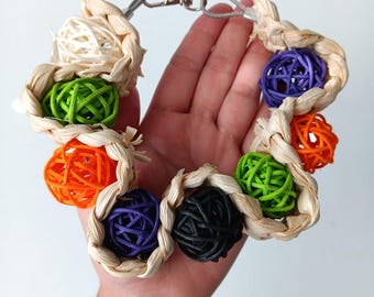 Corn Leaves with Rattan Balls Treat - A Delightful Toy and Snack for Small Animals | Rabbit, Guinea Pig & Small Pet Treat