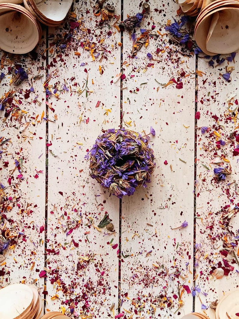 Floral Timothy Hay Donut Mix Treats for Rabbit, Guinea Pig, Hamster, Chinchilla and other Small Animals