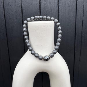 Natural Hematite Bracelet, Handmade, Black color, Bracelet