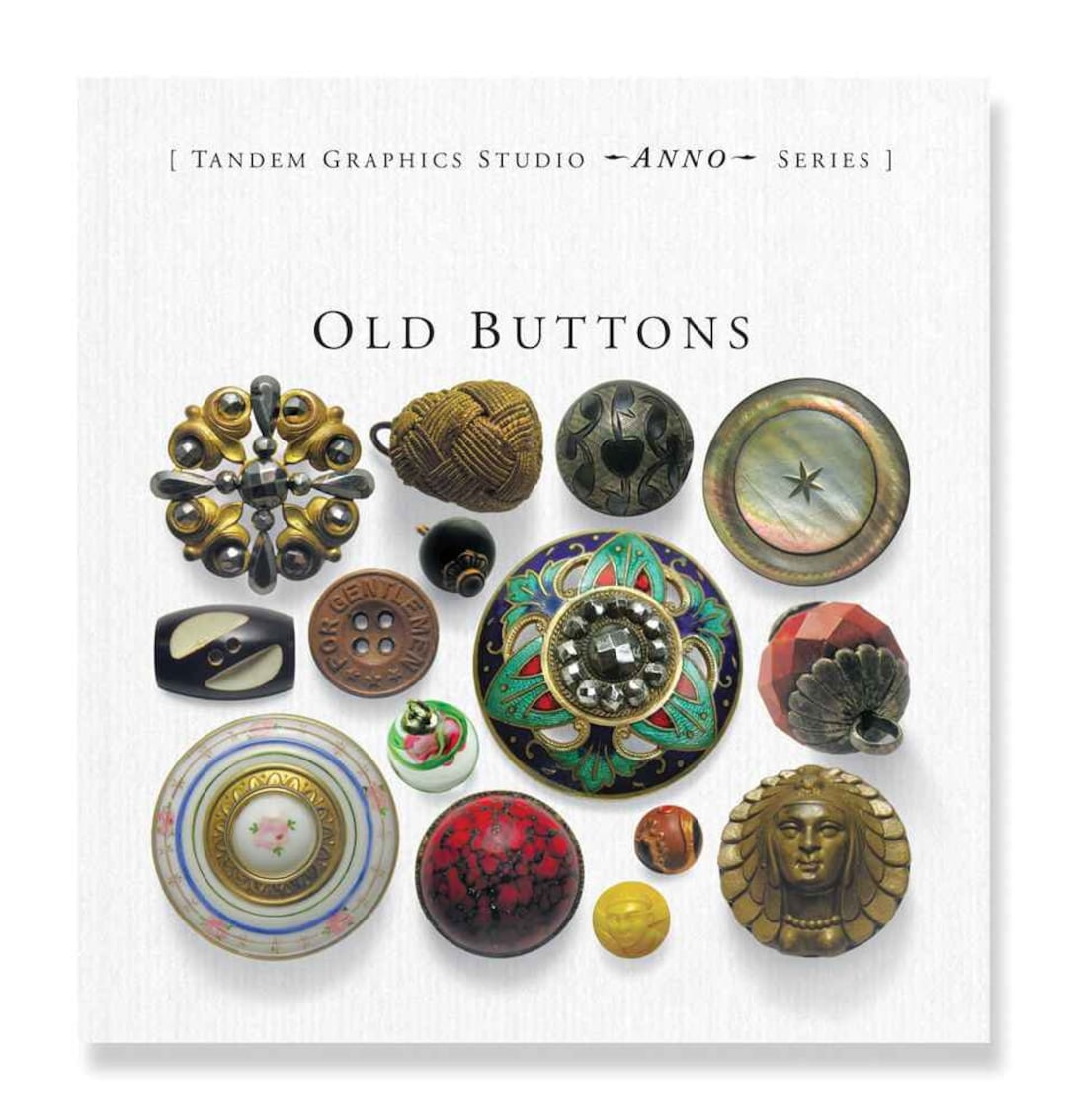 Old Buttons Book by Sylvia Llewelyn (A Guide to Antique and