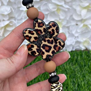 Paw Kindle Strap, Leopard Print Kindle Accessories, Kindle decorations,  Phone Holder, Phone Strap