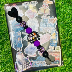Halloween Truck Kindle Strap, Cute Kindle Accessories, Kindle decorations,  Phone Holder, Phone Strap