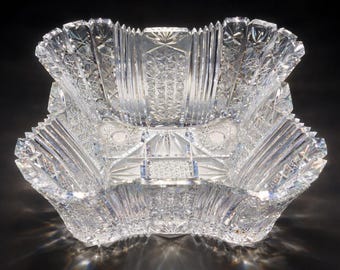 1910s American Brilliant Cut Glass 9-1/2” Square Bowl | Deep Hobstar Pinwheel Pattern