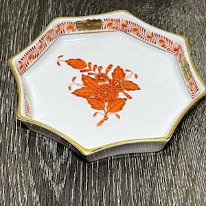 Herend Hungary Handpainted Rust Apponyi Chinese Bouquet Small Octagonal Plate
