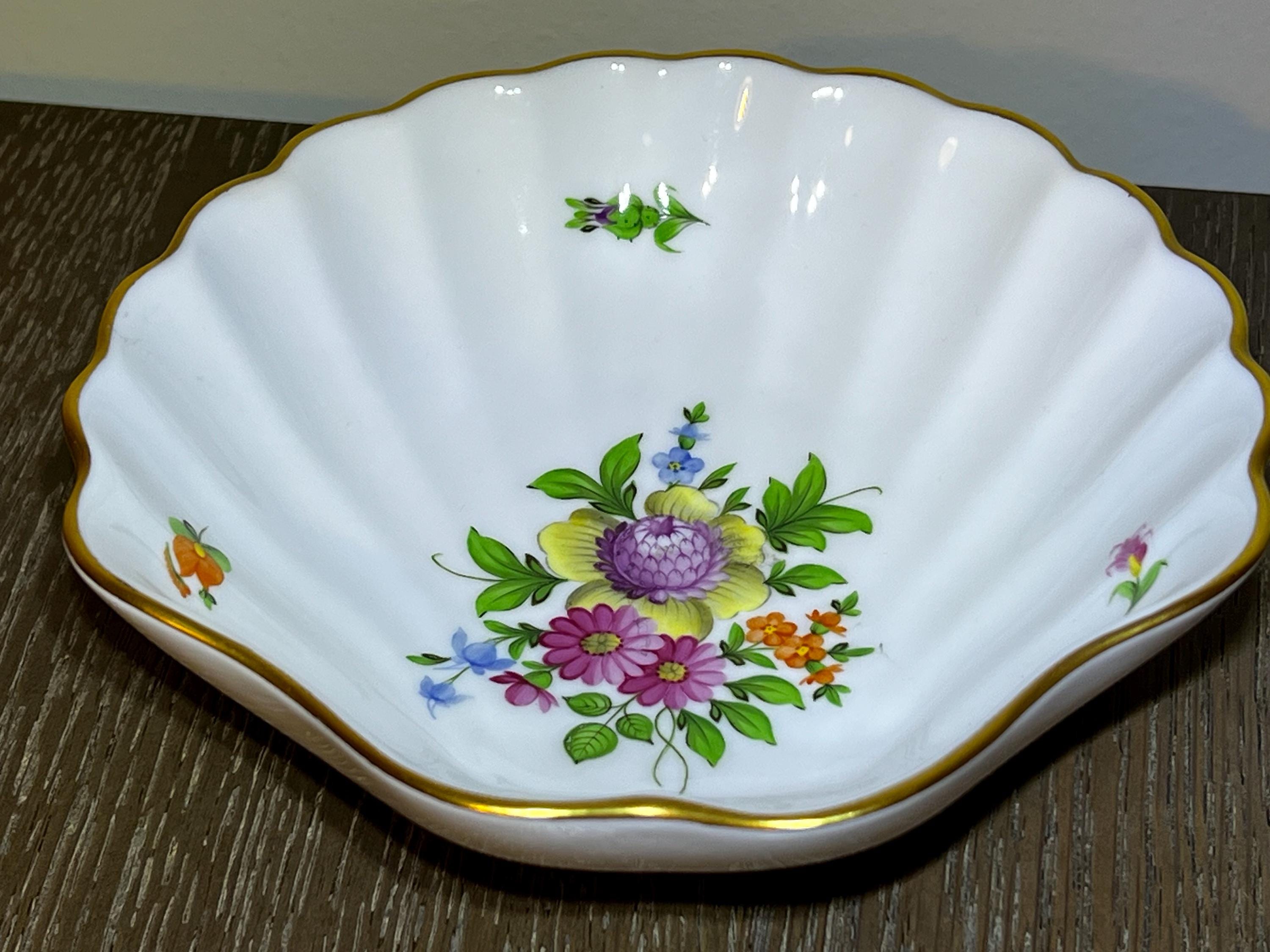 Herend 大皿 手塗り 鳥 蝶 スカロップ シェル Herend Shell - Etsy