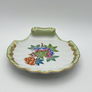 Herend Shell Dish w Scrolled Handle Hand-painted Queen Victoria Pattern, 24k Gold Accents