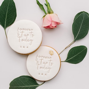 Personalisierte Hochzeitskekse mit Wunschtext