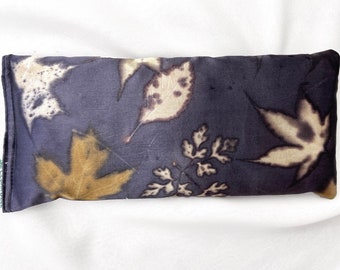 Dark Gray Leaf Printed Silk Eye Pillow, Plant Dyed Ecoprint Silk, Organic Lavender and Flax Seed Eye Pillow, Botanical Print Aromatherapy