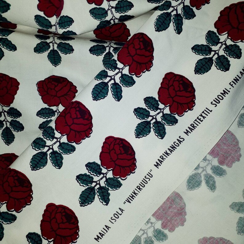 Marimekko cotton fabric red//white//green Pieni Mansikka 145x50cm by Maija Isola