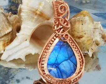 Qute-n-Copper Labradorite 'Visionary' Wire Pendant | Gemstone Jewelry | Labradorite Necklace | Wearable Art