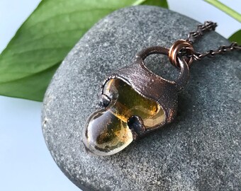 Colgante de cobre con vidrio dicroico / Collar de vidrio soplado electroformado