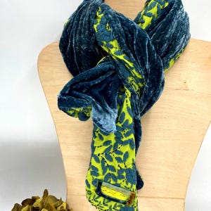 Chartreuse Indigo - Etsy display picture 1
