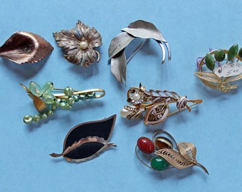 19 Vintage Brooches - Leaf and Flower Designs - c. 1950s to 60s - Some Marked Bond Boyd