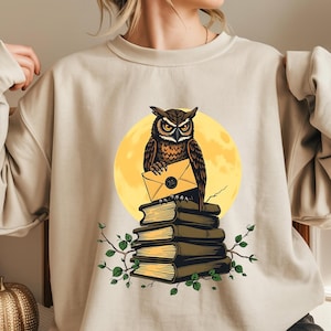 Gothic Owl Shirt, Halloween Owl T-Shirt, Witchy Owl Tee, Spooky Owl Top, Occult Aesthetic Clothing, Magical Owl Shirt, Dark Gothic T-Shirt
