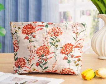 Pochette floreale personalizzata: regalo per la madre della sposa/sposo