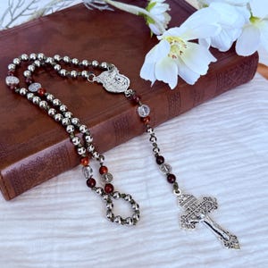 Tactical Catholic Rosary with Stainless Steel & Paracord – Rugged Men’s Rosary with Silver Crucifix | Catholic Gift for Him