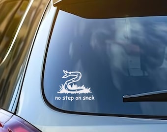 No Step on Snek Vinyl Decal, Gadsden Flag Parody for Laptop, Car & Water Bottle, Waterproof Political Humor, Military Sticker Decal