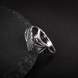 Vintage Bat Wing Ring, Gothic Angel Devil Ring, Custom Engraving image 8