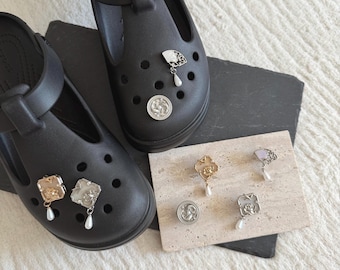 Oriental Vintage Pearl Shoe Charms – Floral Frame & Fan Elegant Shoe Accessorie