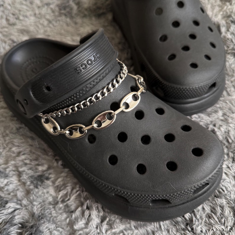 7 Stylish Shoe Chain – Trendy & Versatile Designs 6