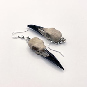 Gothic Raven Skull Earrings, Dark Bird Skull Earrings, Raven Skull Earrings, Bone Bird Skull Earrings, 3D Printed Gothic Accessories