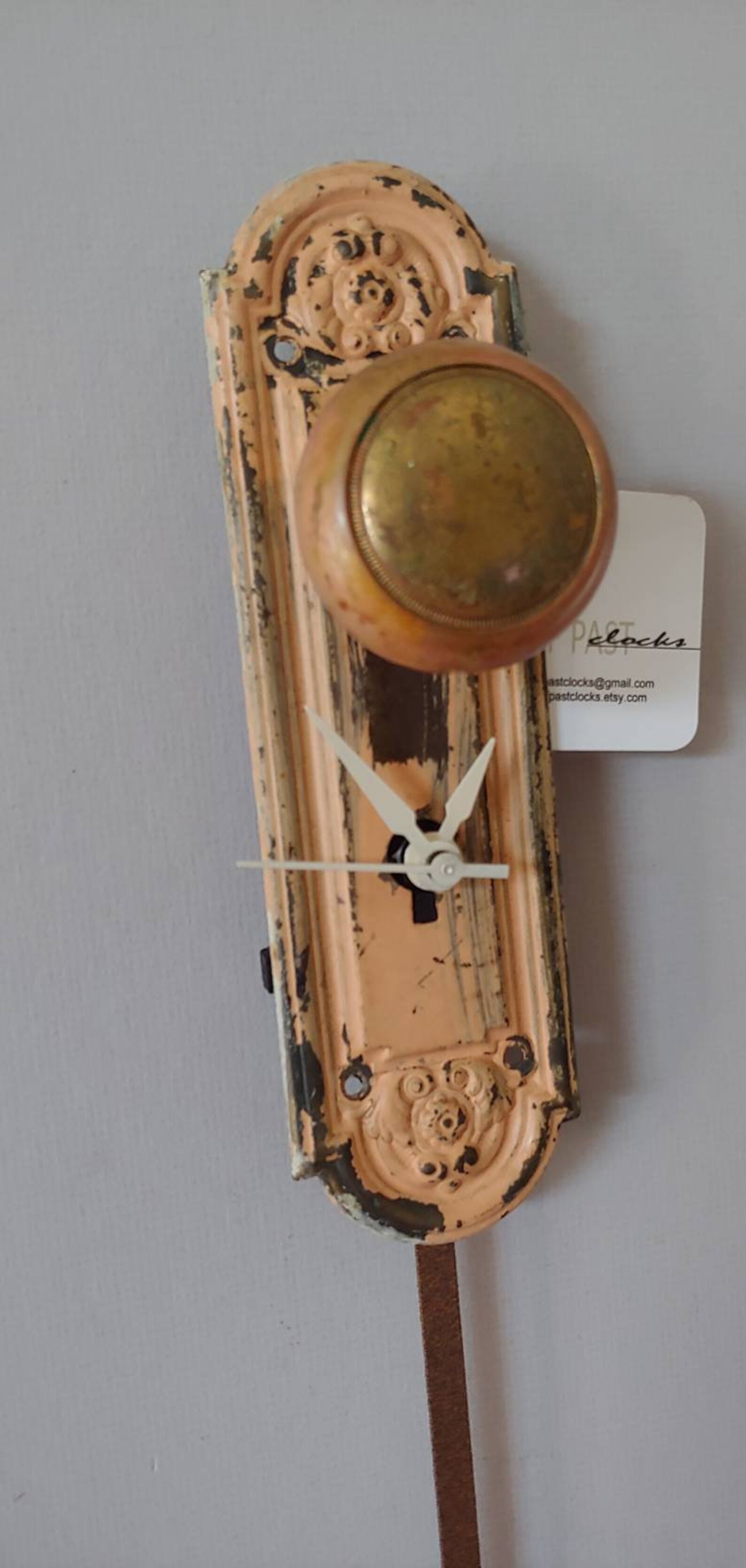 Half past clocksooakaltered art door knob clocksone of a Etsy