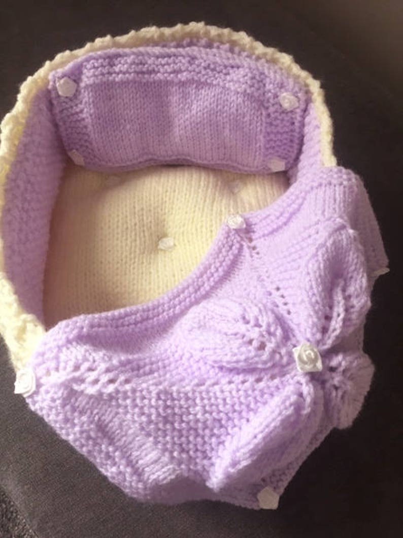 Doll's Moses Basket knitting pattern Etsy