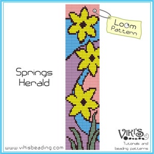Może przedstawiać: Wzór koralików do tkackiego z kolorowym wzorem kwiatowym z żółtymi kwiatami, niebieskim, różowym i fioletowym tłem. Wzór nosi tytuł "Springs Herald" i zawiera tekst "Loom Pattern".