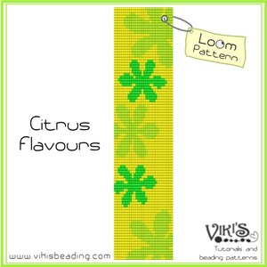 Puede incluir: Un diseño de patrón de telar con un fondo amarillo y patrones florales verdes. Se muestra el texto "Citrus Flavours", junto con las palabras "Loom Pattern" en una etiqueta. También es visible la dirección del sitio web www.vikisbeading.com.