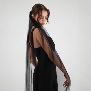 Black Wedding Veil - Minimalist Black Gothic Veil With Hair Comb