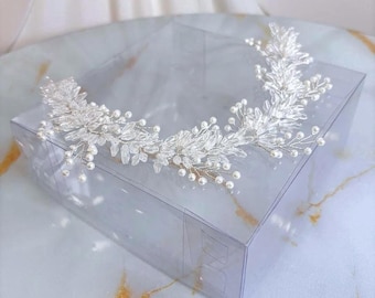 Bandeau de mariée orné de perles et de cristaux, pince à cheveux flexible, accessoire de cheveux fait main