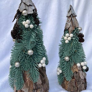 Mini Christmas tree Set - 2 pcs Cone bark mini tree Table Christmas tree