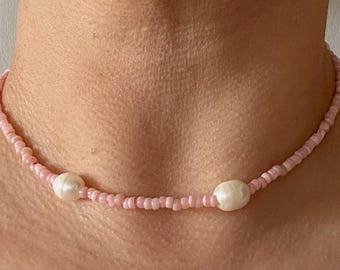 Delicate Pink Beaded Choker with Fresh Water Pearls – Minimalist Summer Necklace