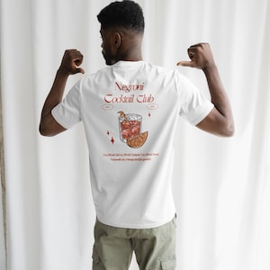 Negroni Cocktail Club Organic Cotton T-Shirt: Unisex Drinker&#39;s Tee