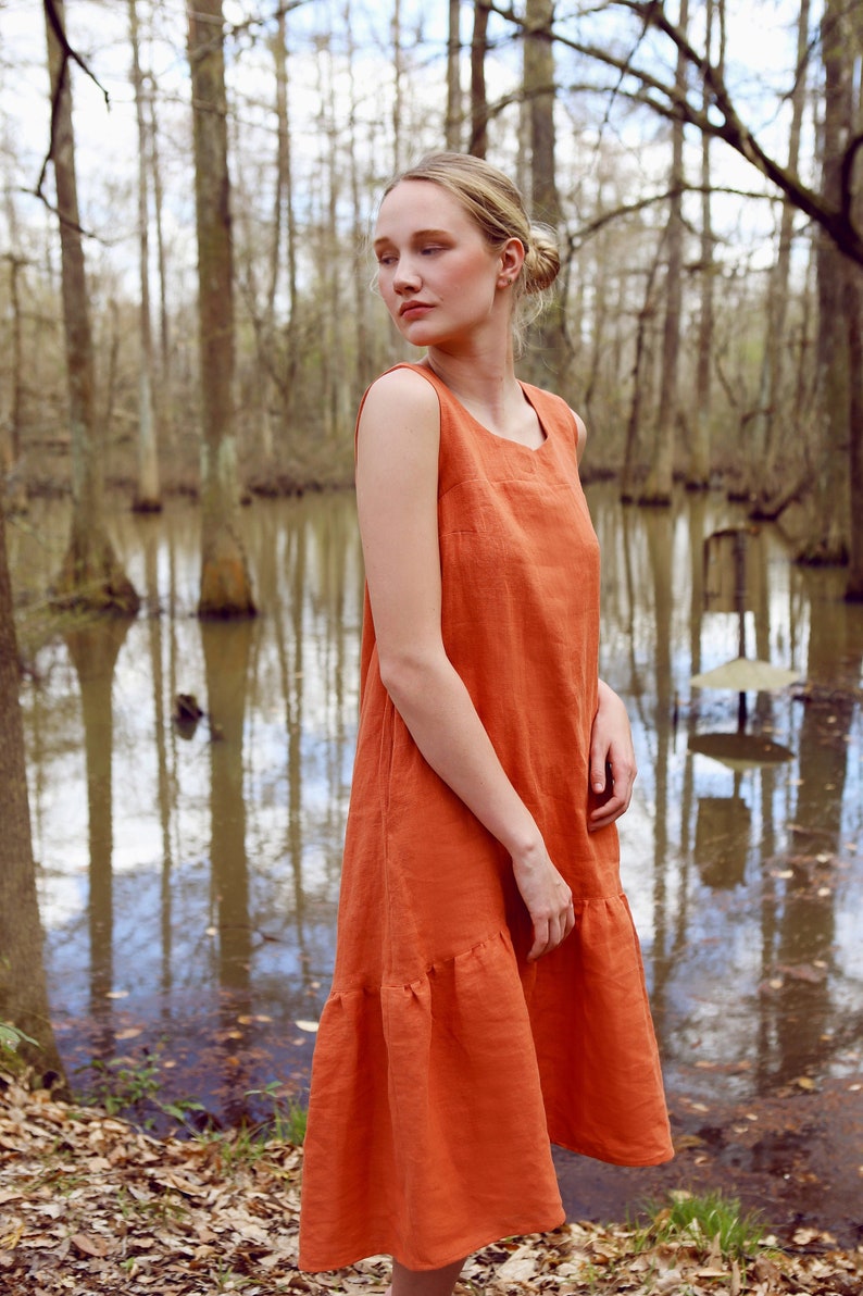 Linen - Midi Dress, Scoop Neck, Ruffle Bottom, Sleeveless