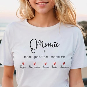 t-shirt personnalisé/ Mamie et ses petits cœurs /cadeau fête grands mères /fête des mamie /cadeau noël mamie/ cadeau anniversaire mamie