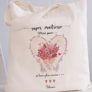 tote bag et pochon kit survie personnalisé fleuri cadeau maîtresse cadeau nounou cadeau atsem super maitresse sac plage vacance cadeau noël