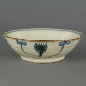 Antique Chinese Blue and White Ceramic Bowl - South East Asia Export - Qing Dynasty